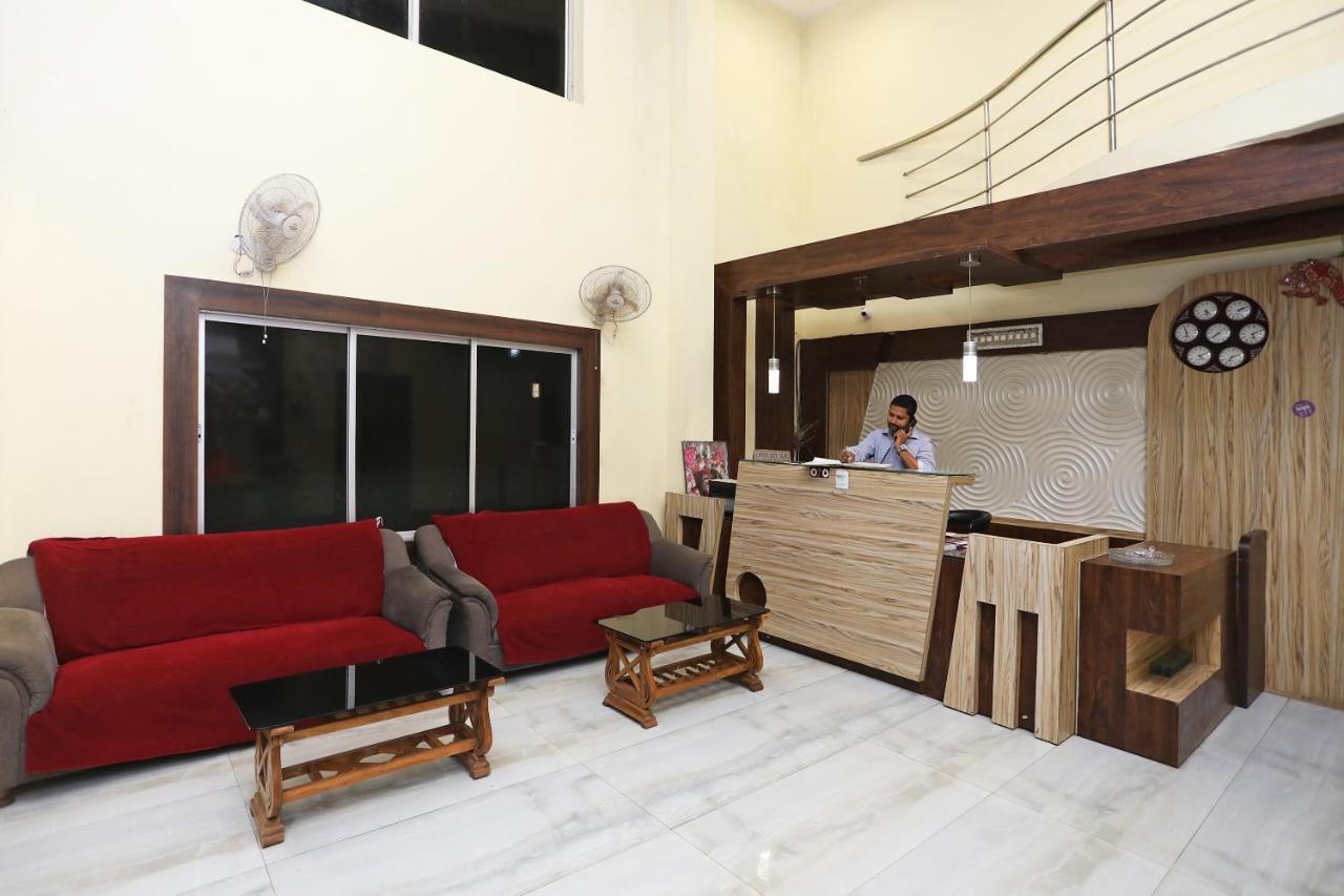 Oyo 15206 Hotel Sonar Gaon Puri Exteriör bild