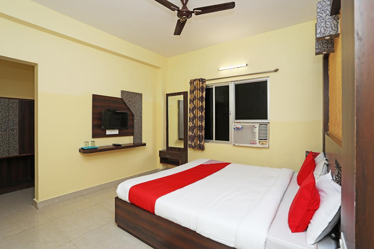 Oyo 15206 Hotel Sonar Gaon Puri Exteriör bild