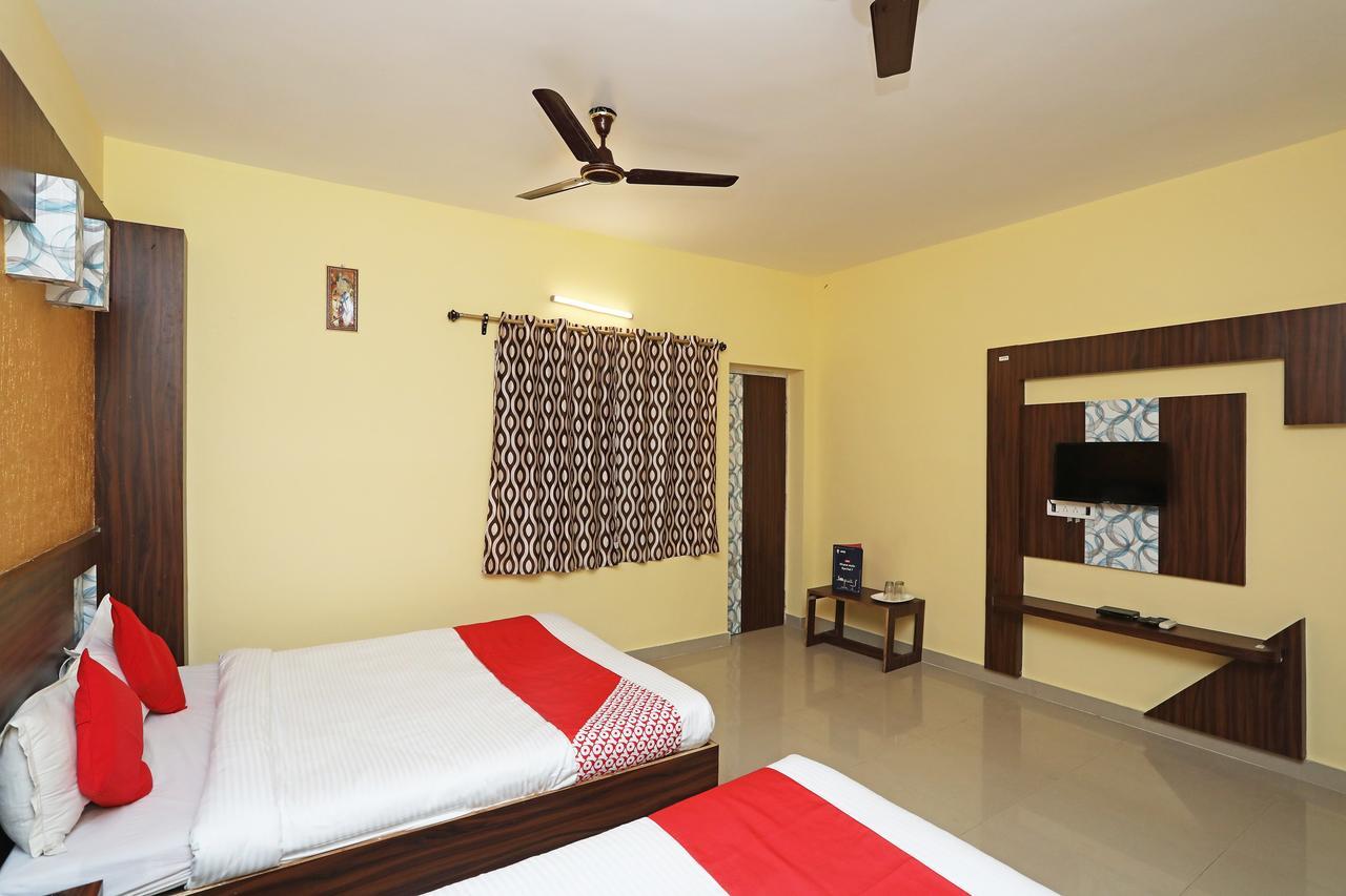 Oyo 15206 Hotel Sonar Gaon Puri Exteriör bild