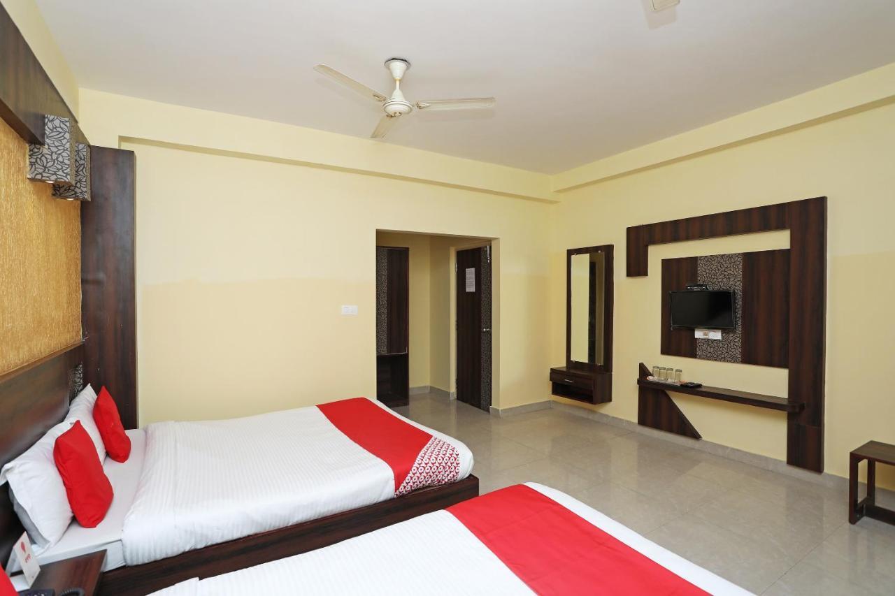 Oyo 15206 Hotel Sonar Gaon Puri Exteriör bild