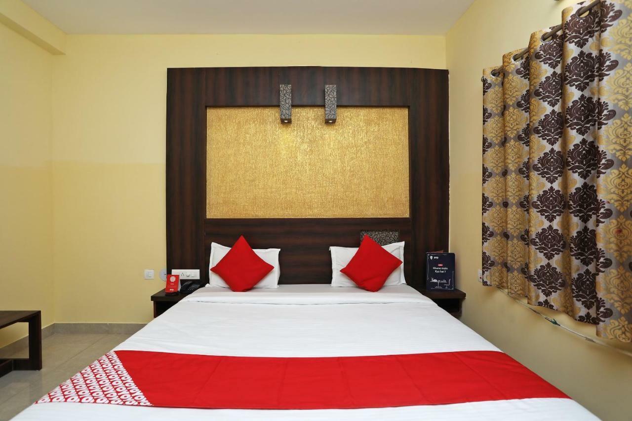Oyo 15206 Hotel Sonar Gaon Puri Exteriör bild